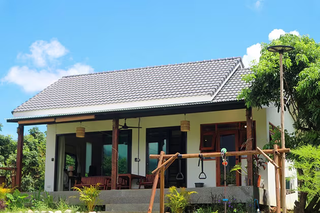 Scenic mountain view of Chiang Dao from the cottage
